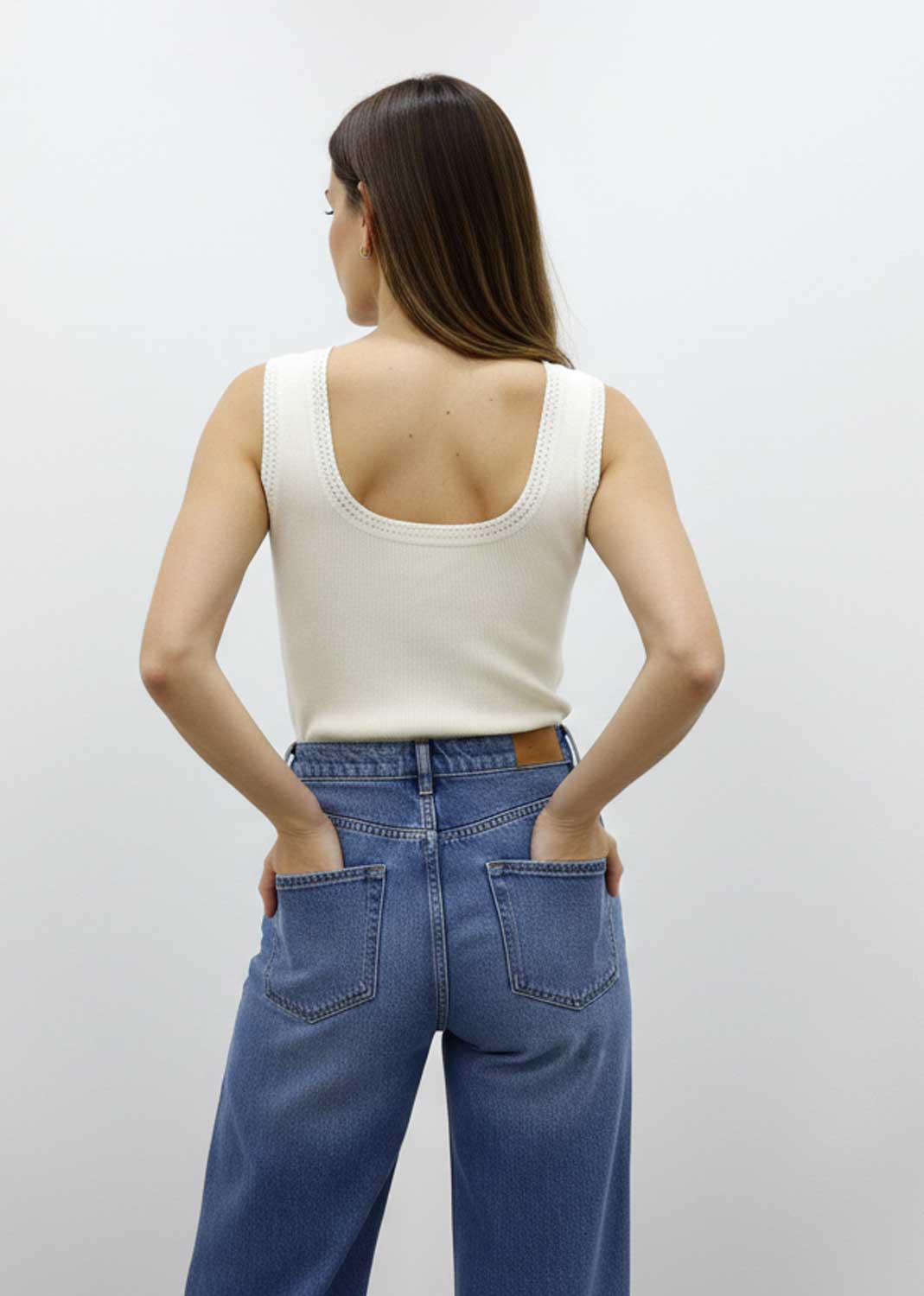Annabelle Pointed Ribbed Vest Cream