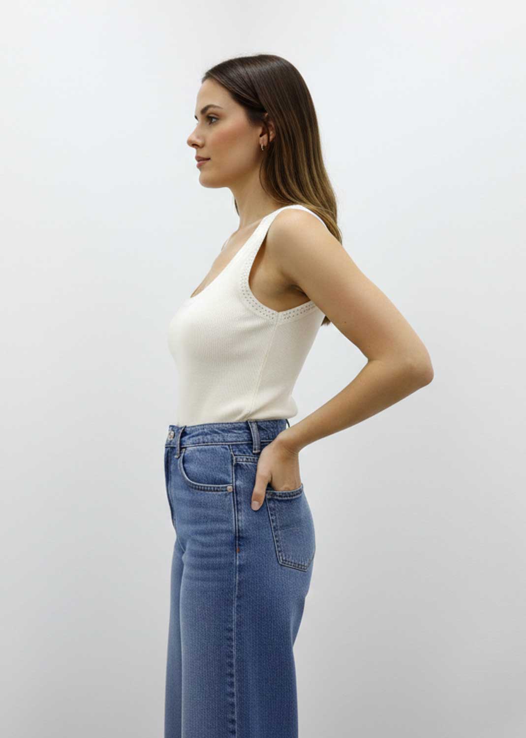 Annabelle Pointed Ribbed Vest Cream