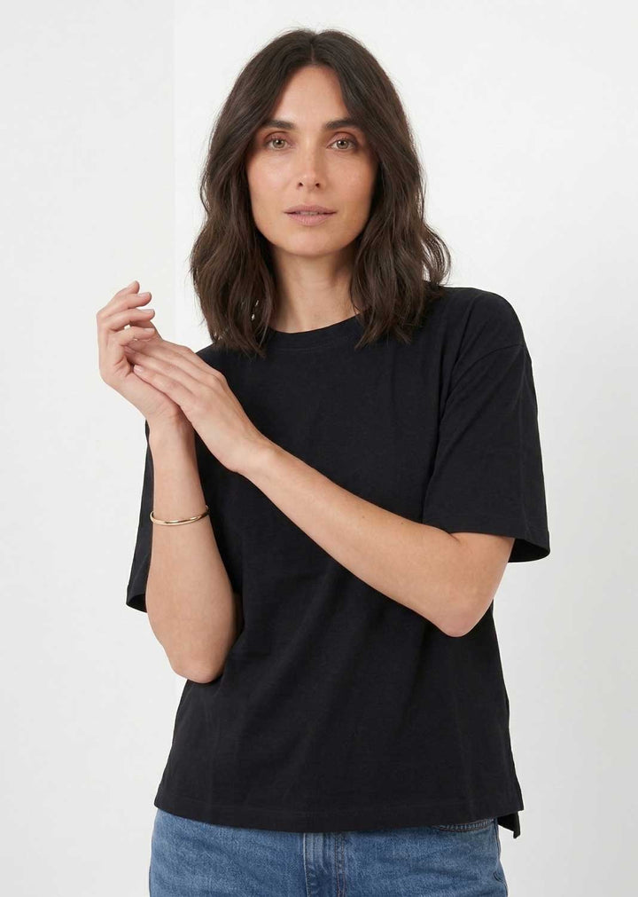 Annie Black Structured T-shirt