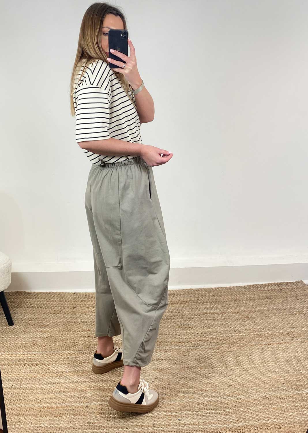 Aspen Jersey Barrel Pants Taupe