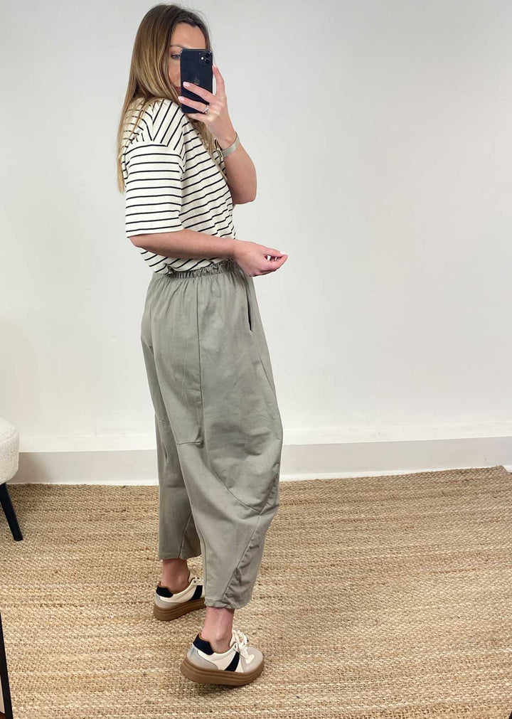 Aspen Jersey Barrel Pants Taupe