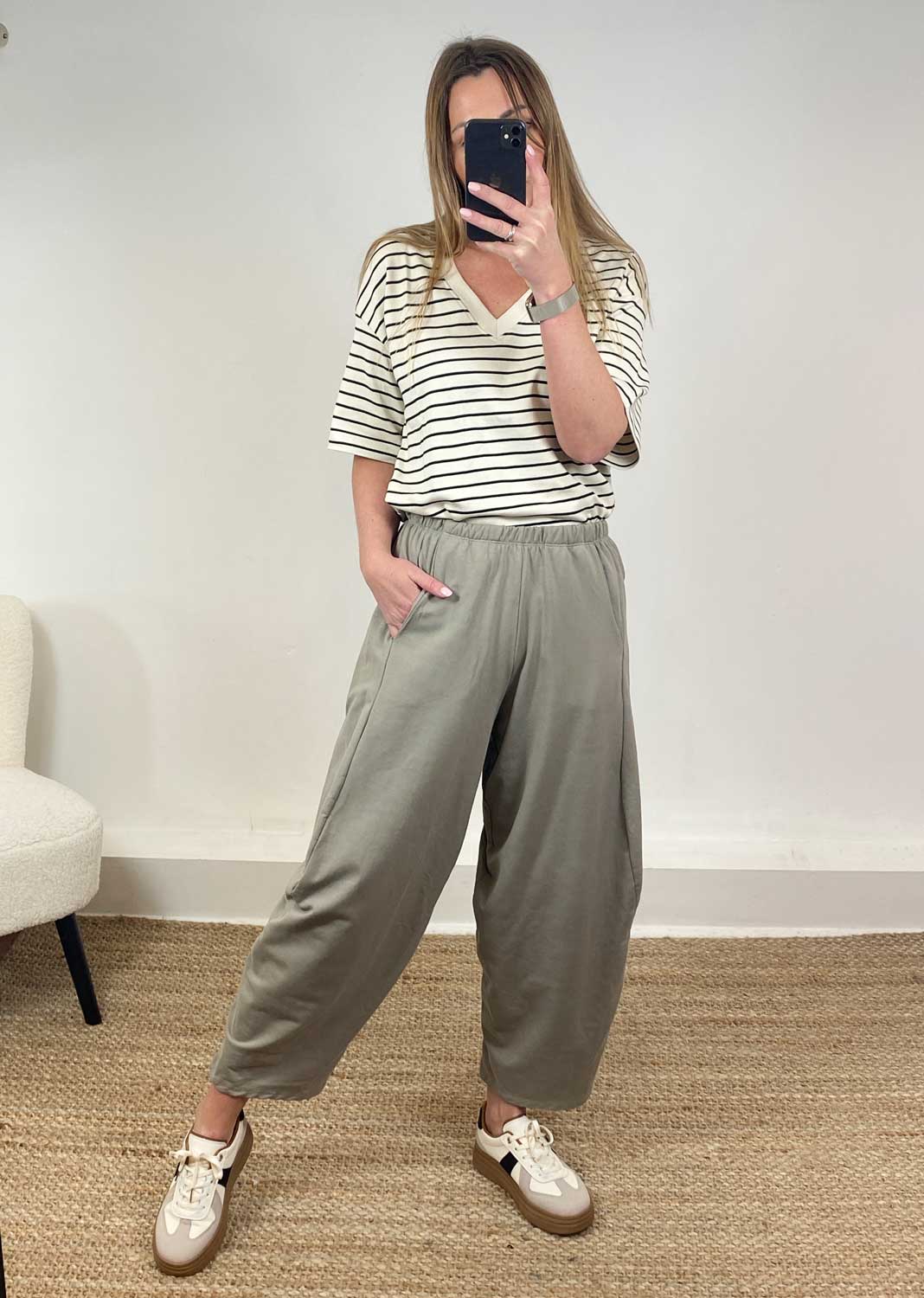 Aspen Jersey Barrel Pants Taupe