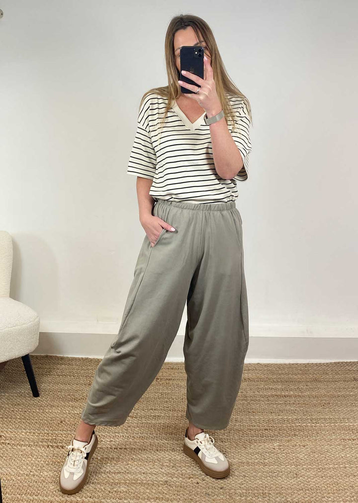 Aspen Jersey Barrel Pants Taupe