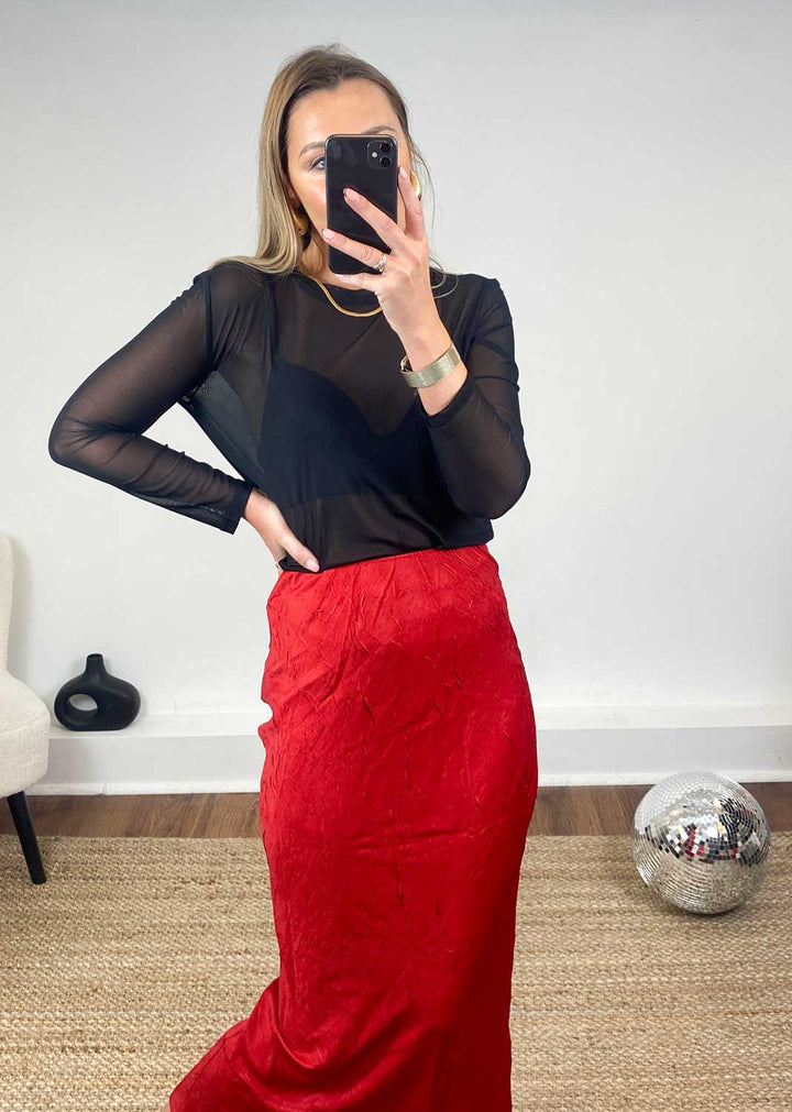Maddie Sheer Top Black