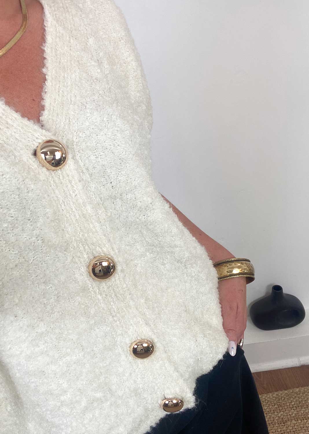 Brigi Cream Sleeveless Cardigan