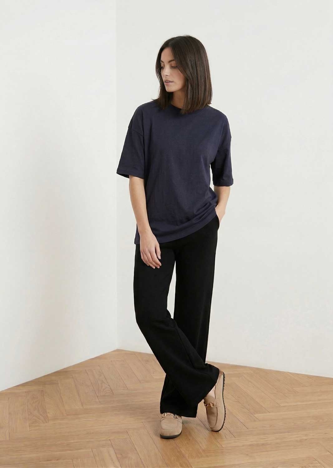 Cassie Navy Oversized T-shirt