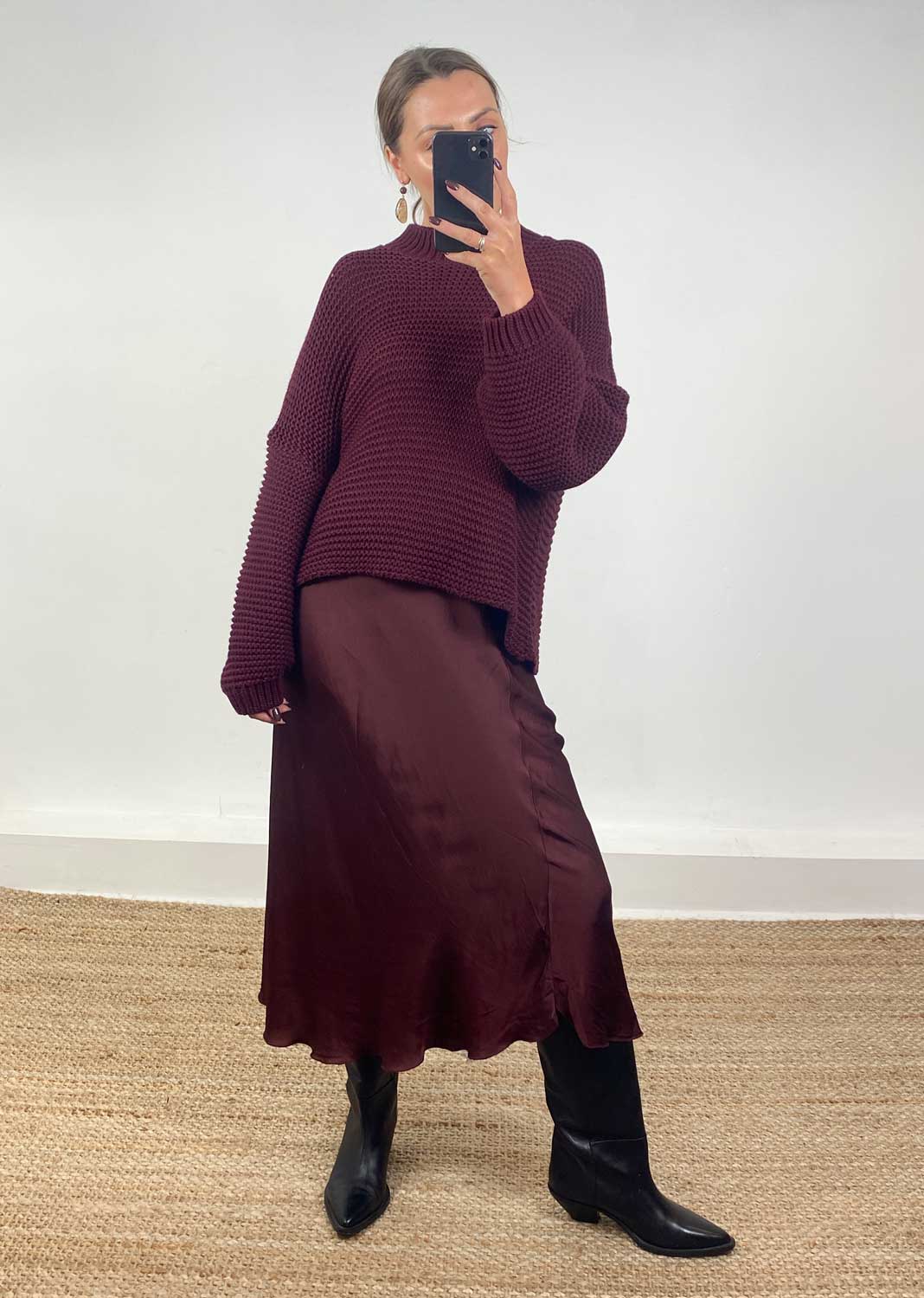 one size Burgundy Jumper. Made in Italy 
