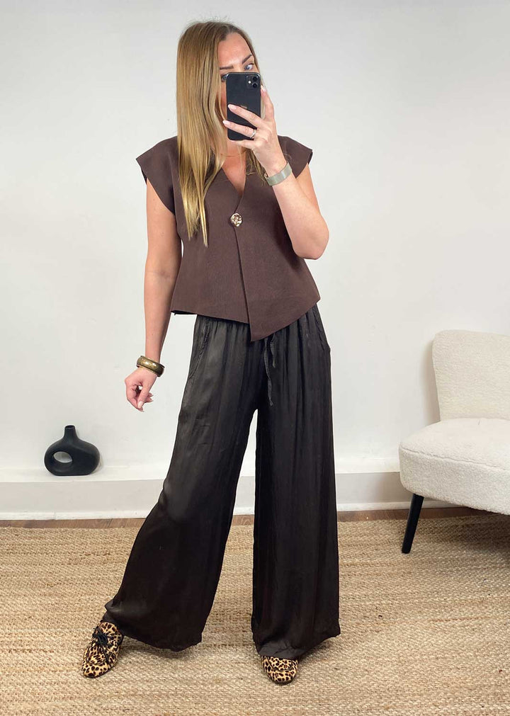 Brooke Silky Tie Waist Pants in Espresso Brown