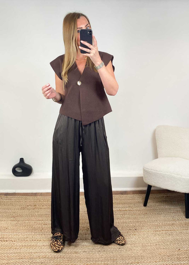 Brooke Silky Tie Waist Pants in Espresso Brown