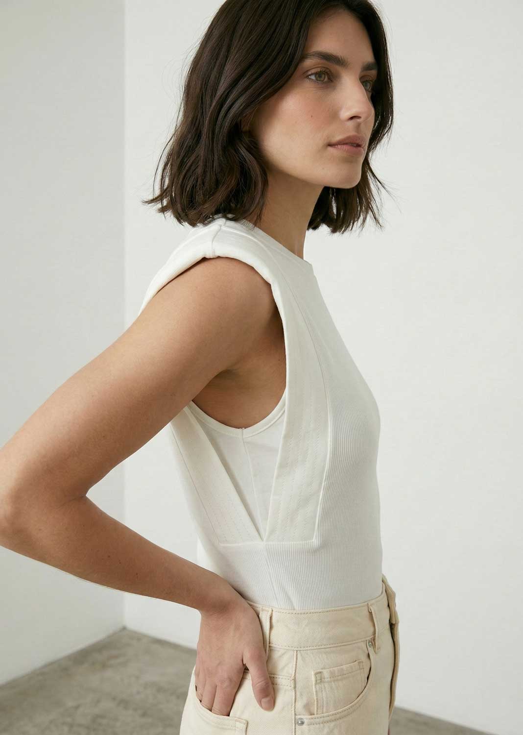 Genevieve Extended Shoulder Tshirt White