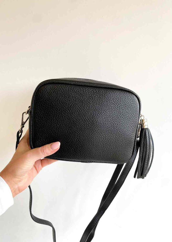 Black Global Leather Camera Bag