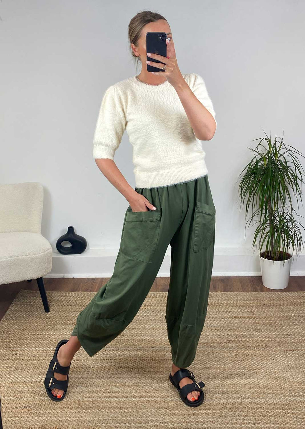 Jersey Barrel Pocket Pants in Khaki