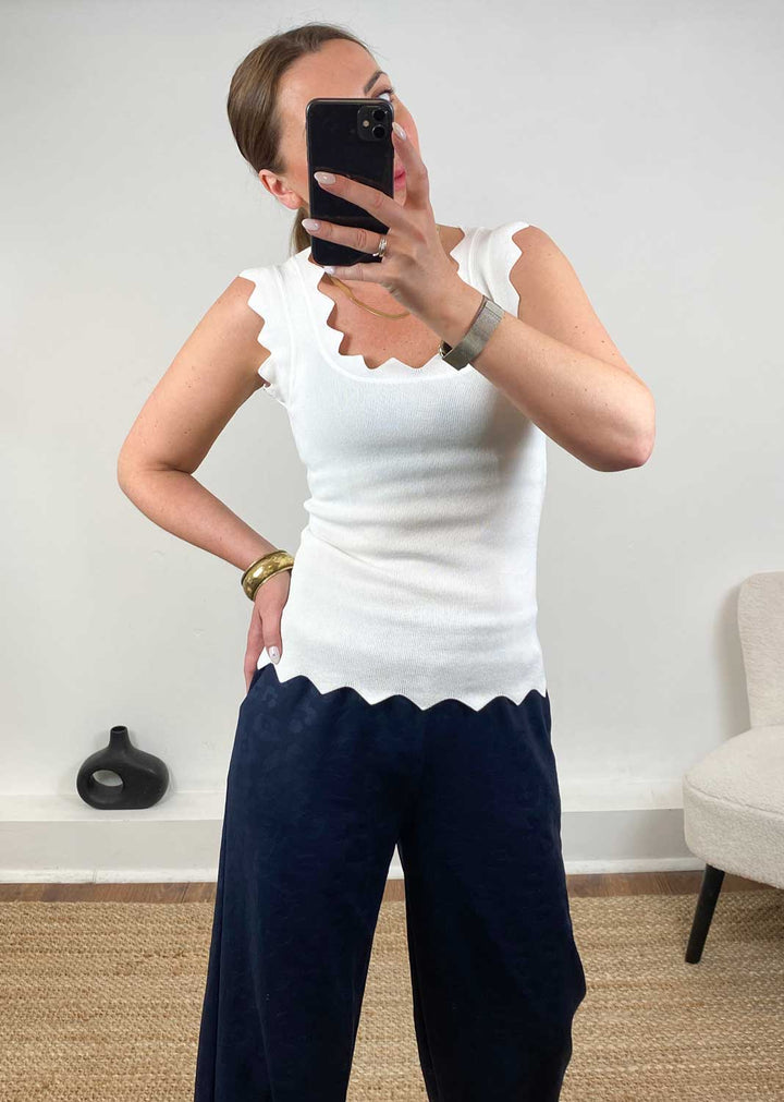Kyla Zig Zag Trim Vest Ivory