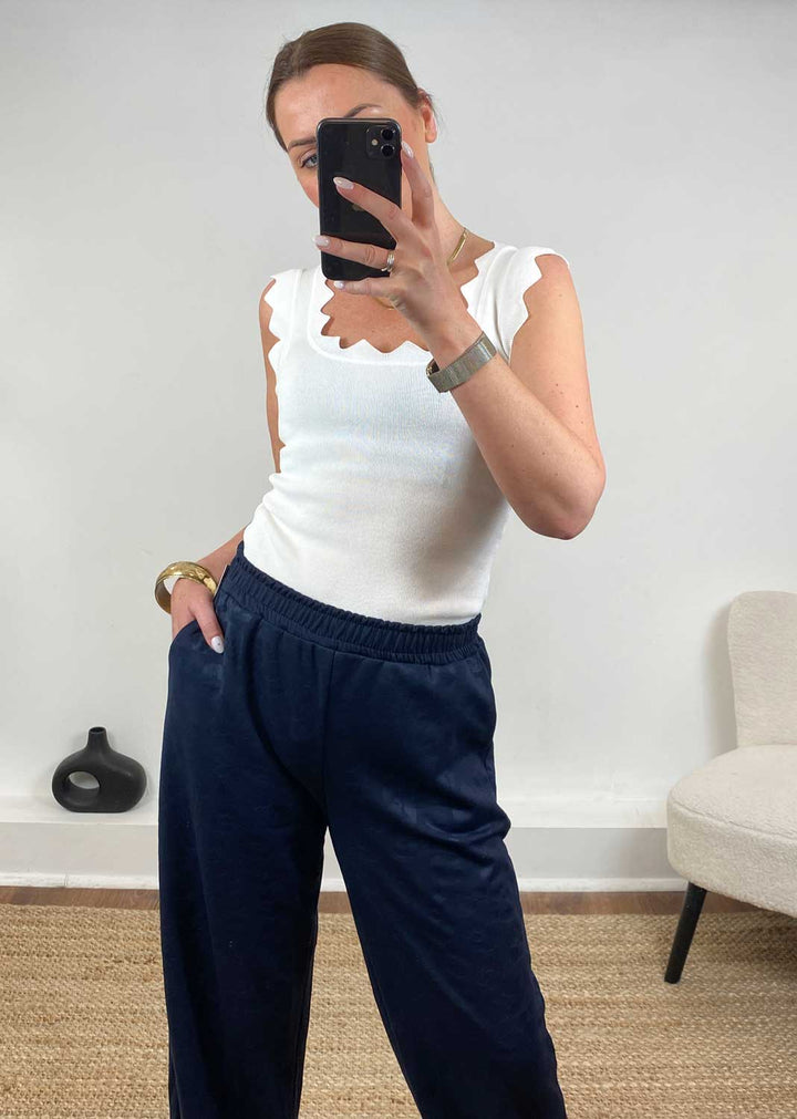 Kyla Zig Zag Trim Vest Ivory