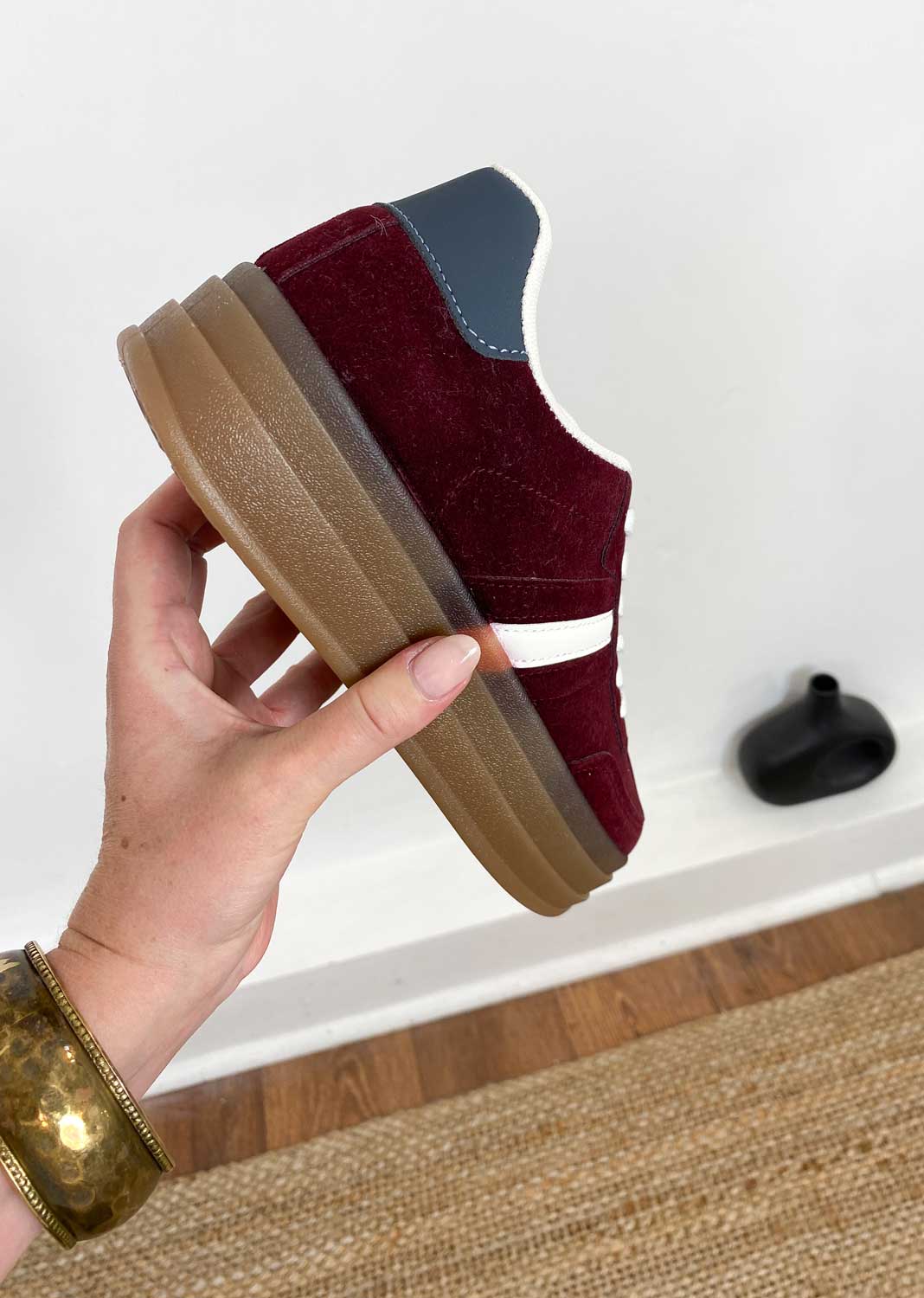 Larsen Burgundy Trainers