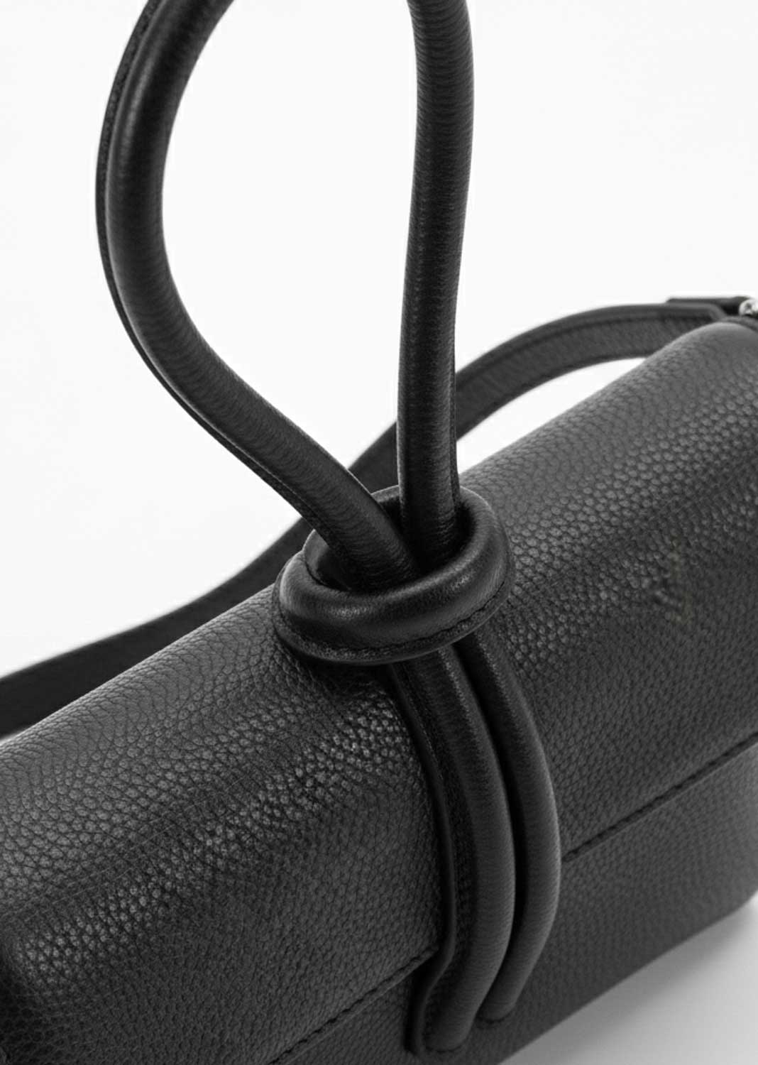 grained leather bag
