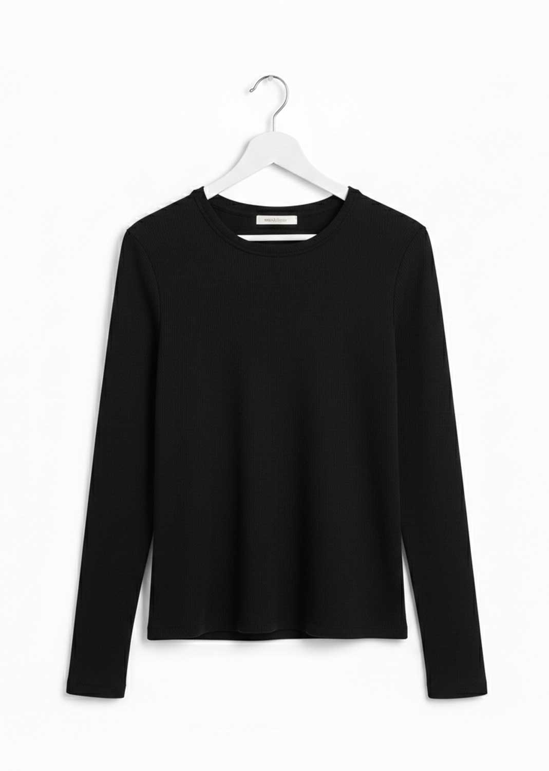 Lora Base Layer Top Black