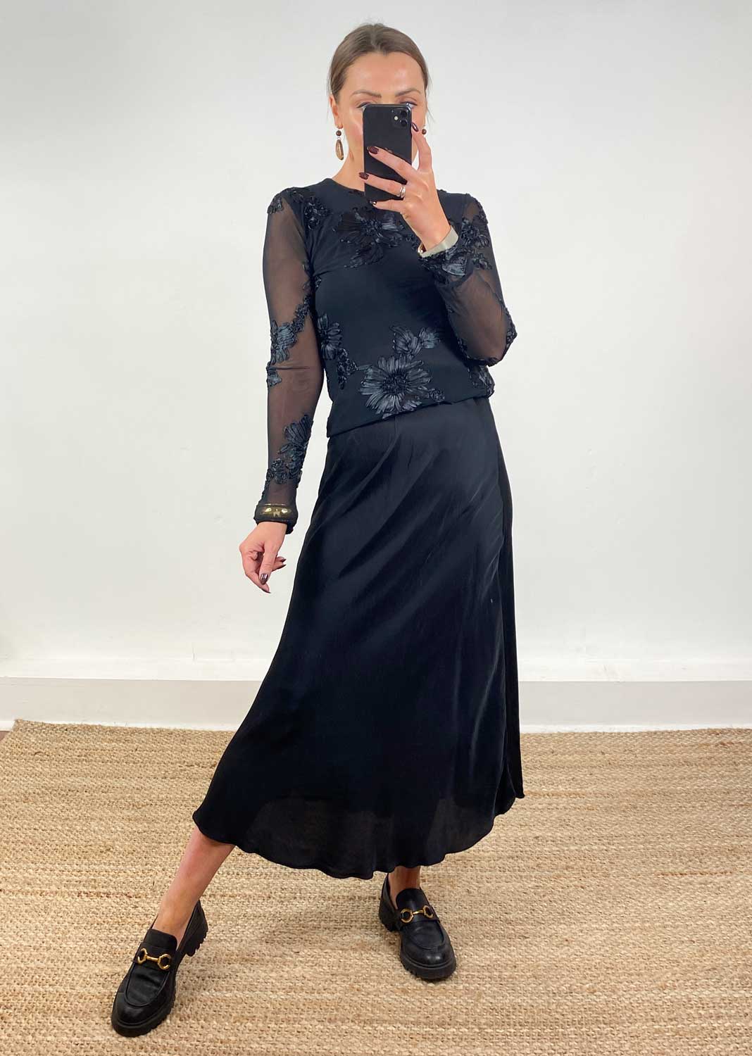 Sansi Silky Skirt Black