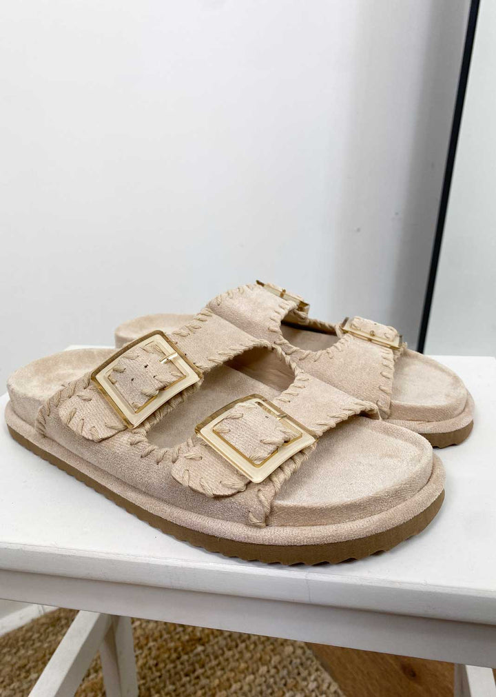 Talia Footbed Sandals in Cream