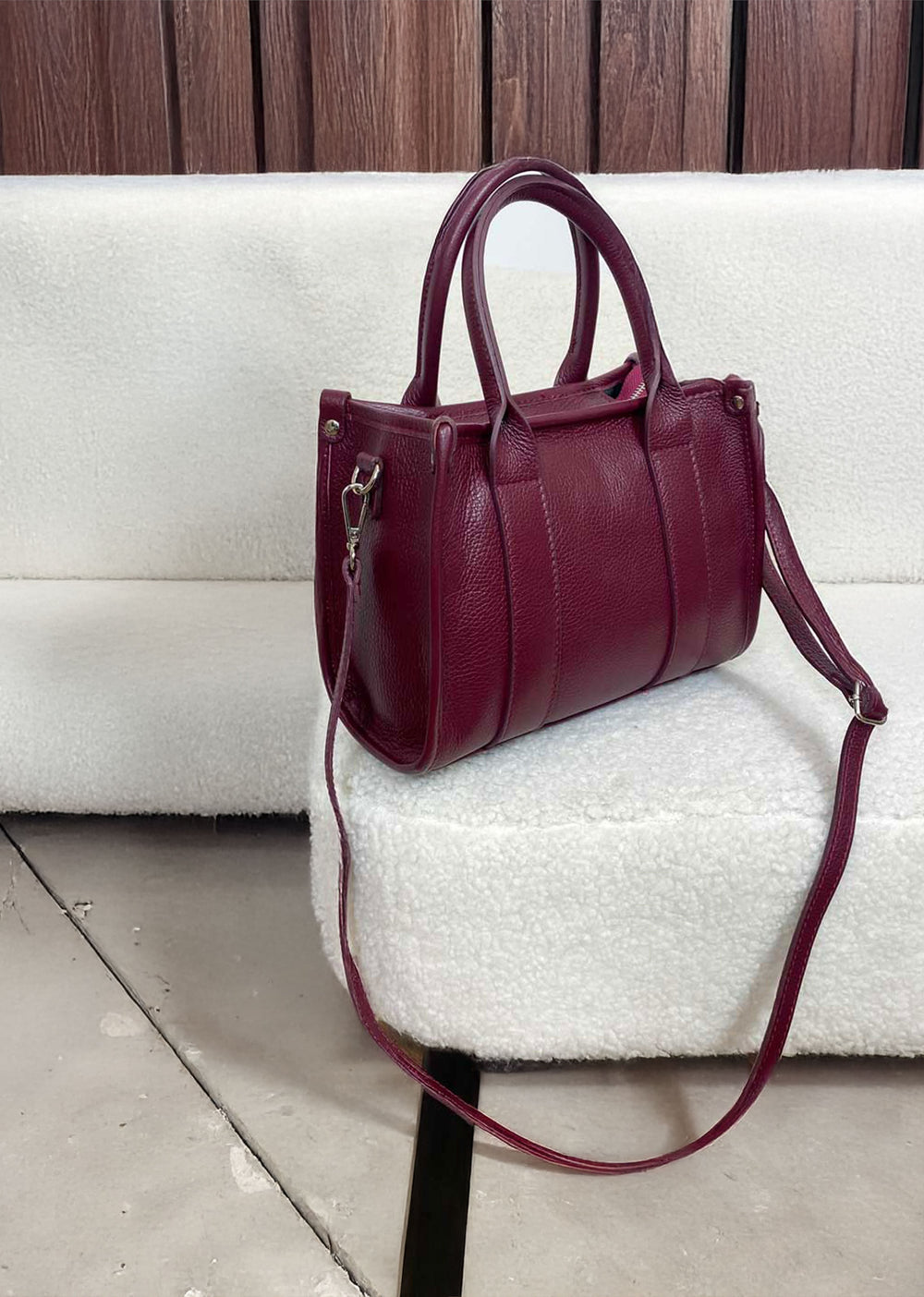 Camilla Leather Tote Bag in Burgundy