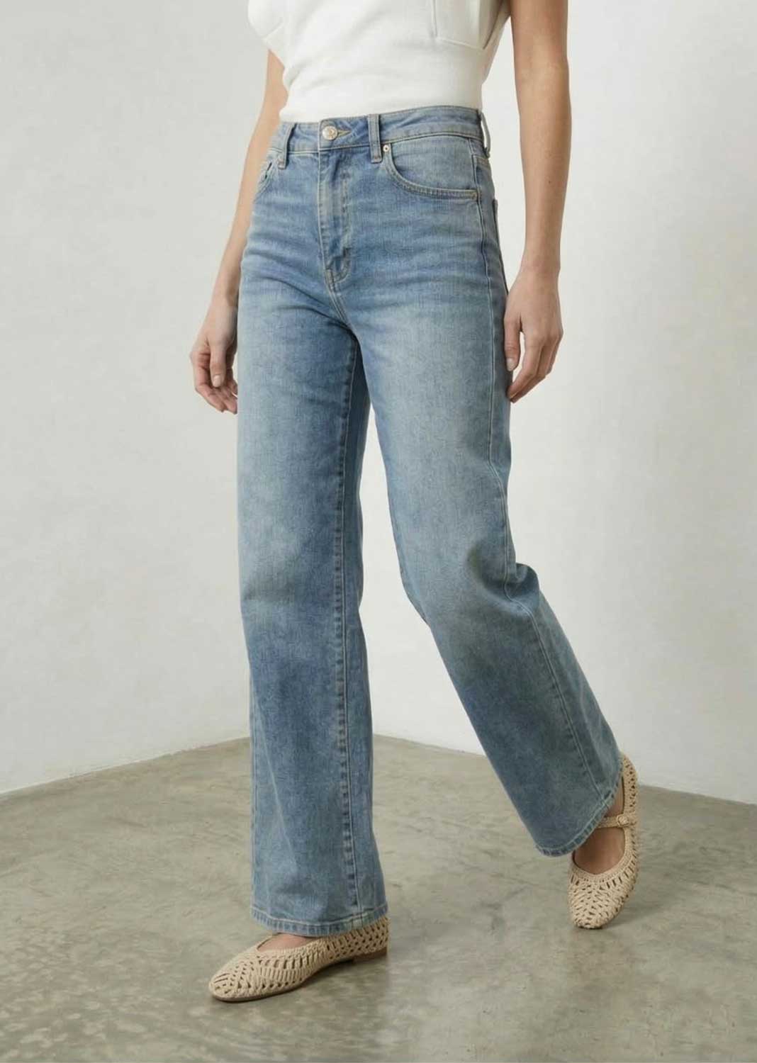 Valentina Vintage Wash Dad Jeans