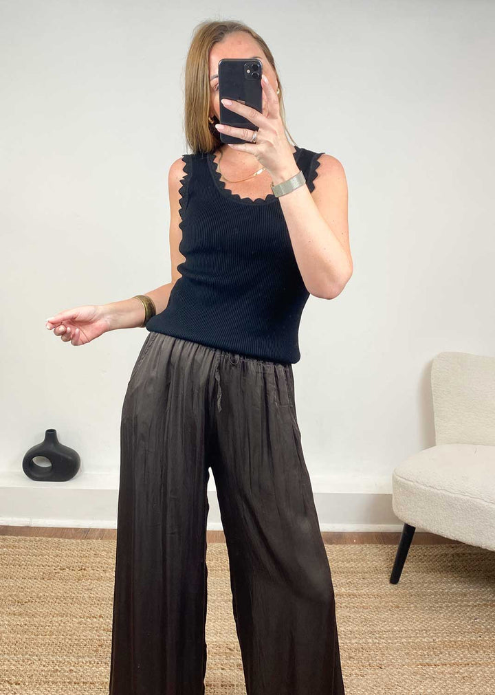 Carine Metallic Ribbed Knit Vest  Black