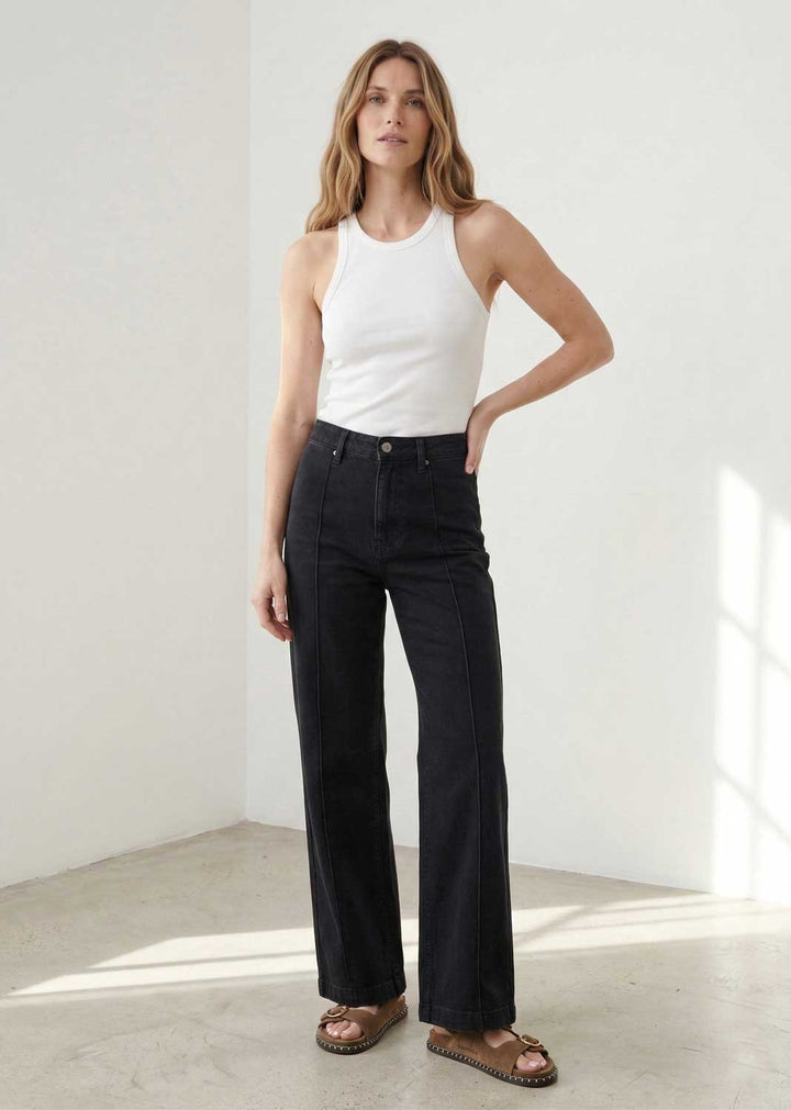Dara Wide Leg Pintuck Jeans Black