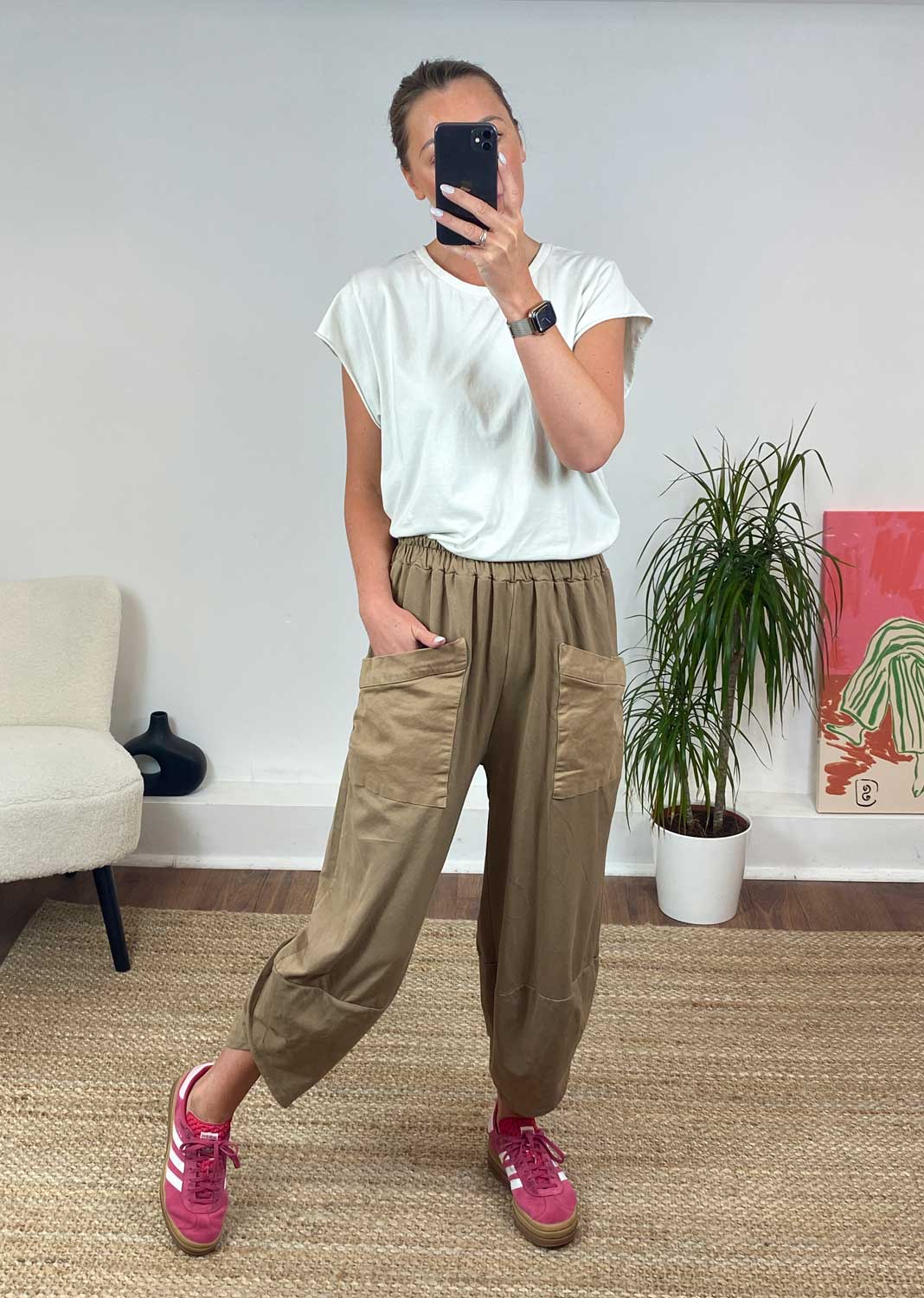 Buxton Jersey Barrel Pocket Pants in Camel