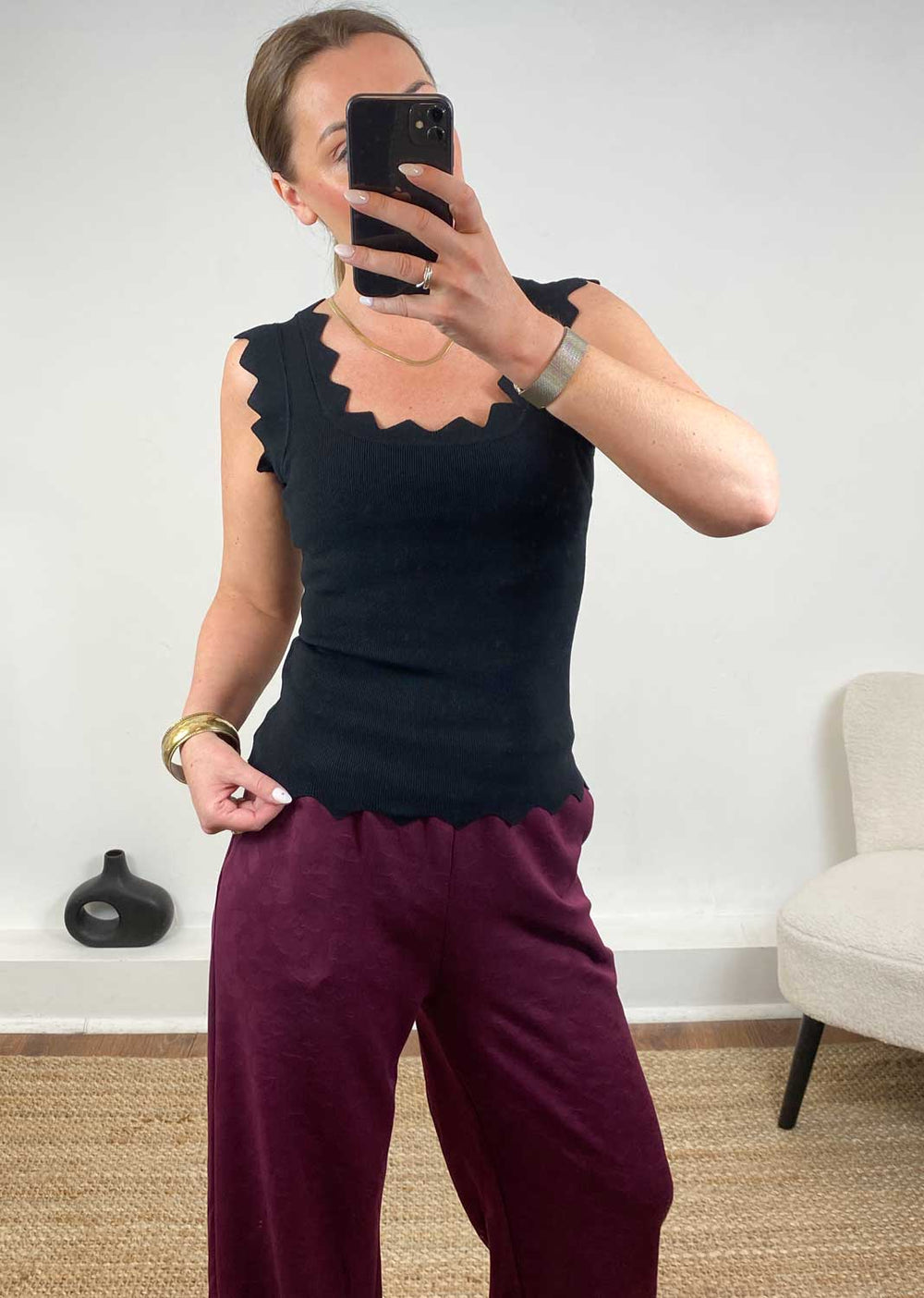 Zig Zag Trim Vest Black
