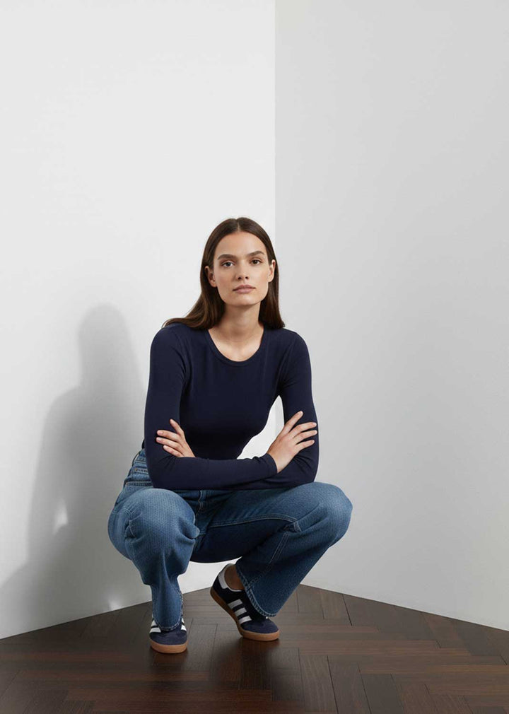 Lora Base Layer Top Navy