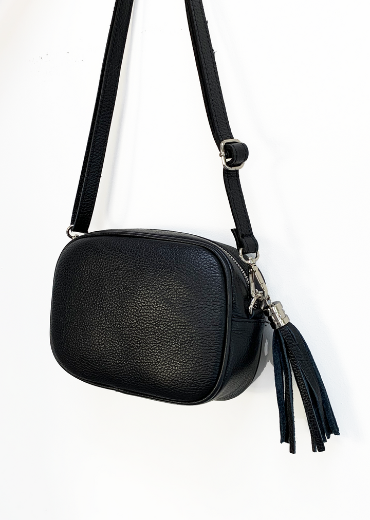 Black Global Leather Camera Bag